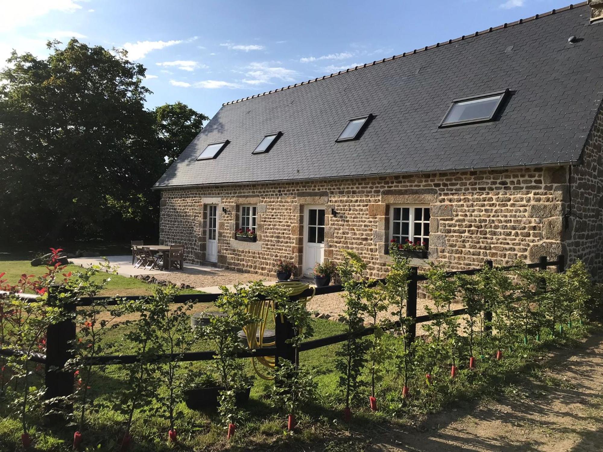 Maison De La Grange, Chaulieu Sourdeval Luaran gambar